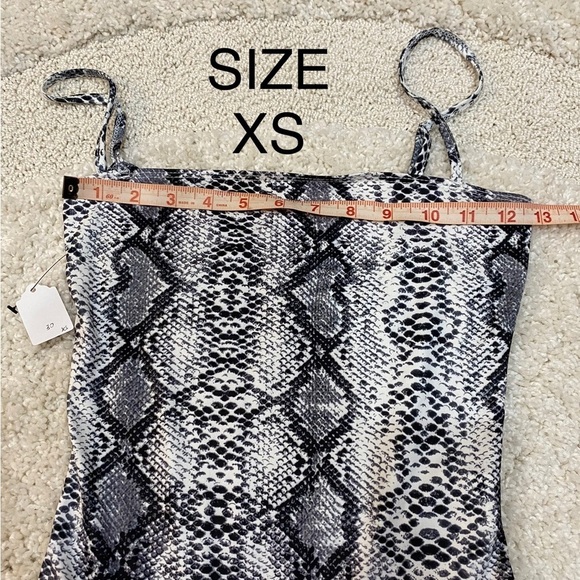 Black white grey bodysuit Snakeskin XS and small NWT - Picture 5 of 10
